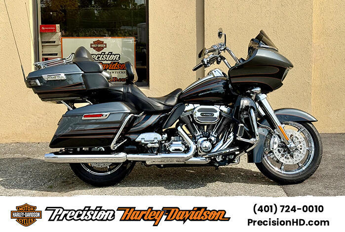 2016 Harley-Davidson CVO Road Glide Ultra CVO ULTRA in Pawtucket, RI