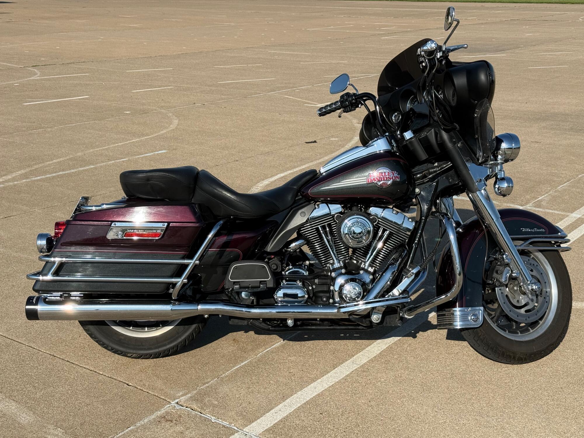 2005 Harley-Davidson Electra Glide Classic CLASSIC in Clinton, IA
