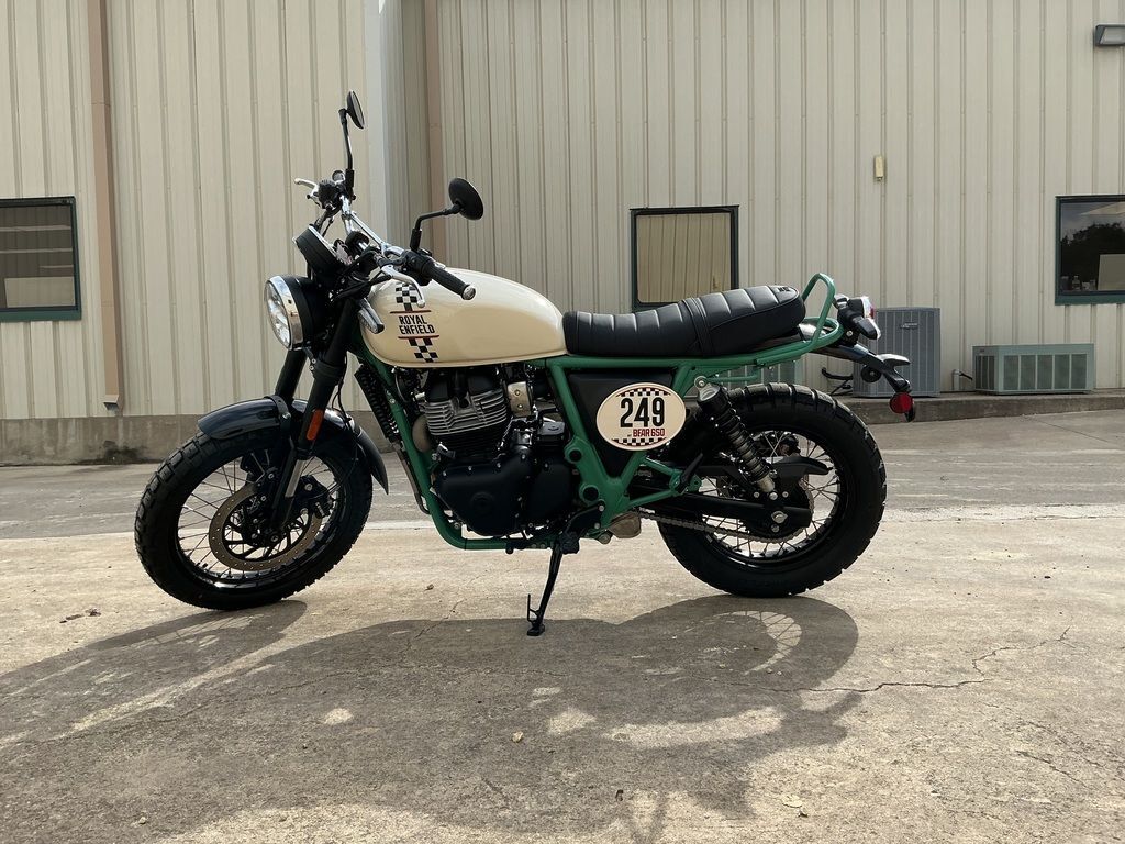 2027 Royal Enfield Int Bear 650 White 249 650 in Kerrville, TX