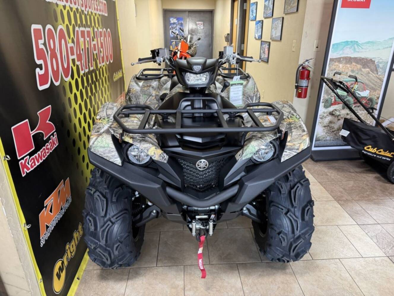 A photo of this 2027 Yamaha GRIZZLY EPS CAMO