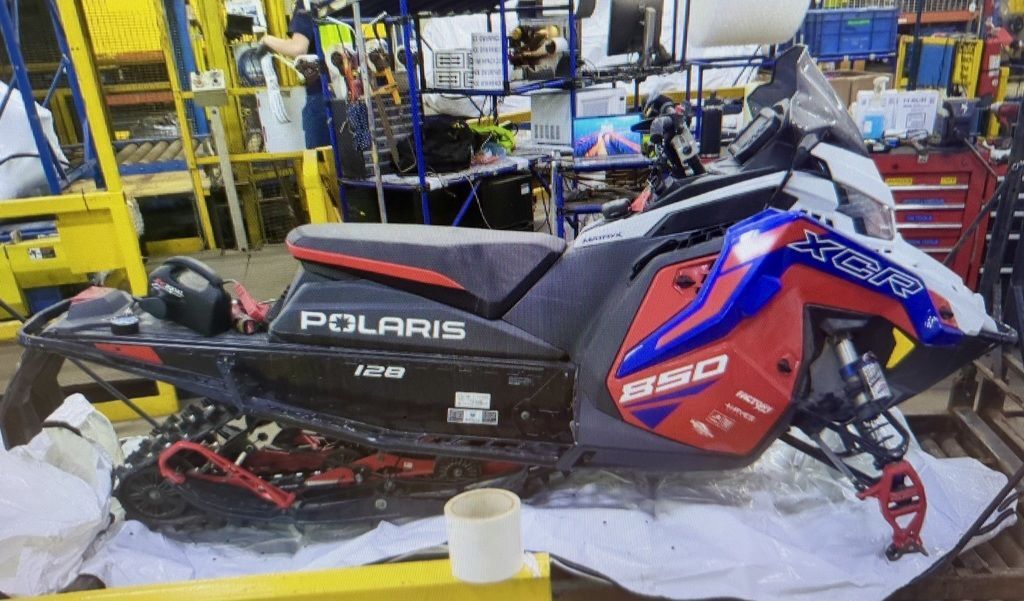 2024 Polaris® 850 Indy XCR 128 Premium Indy Red in lincoln park MI