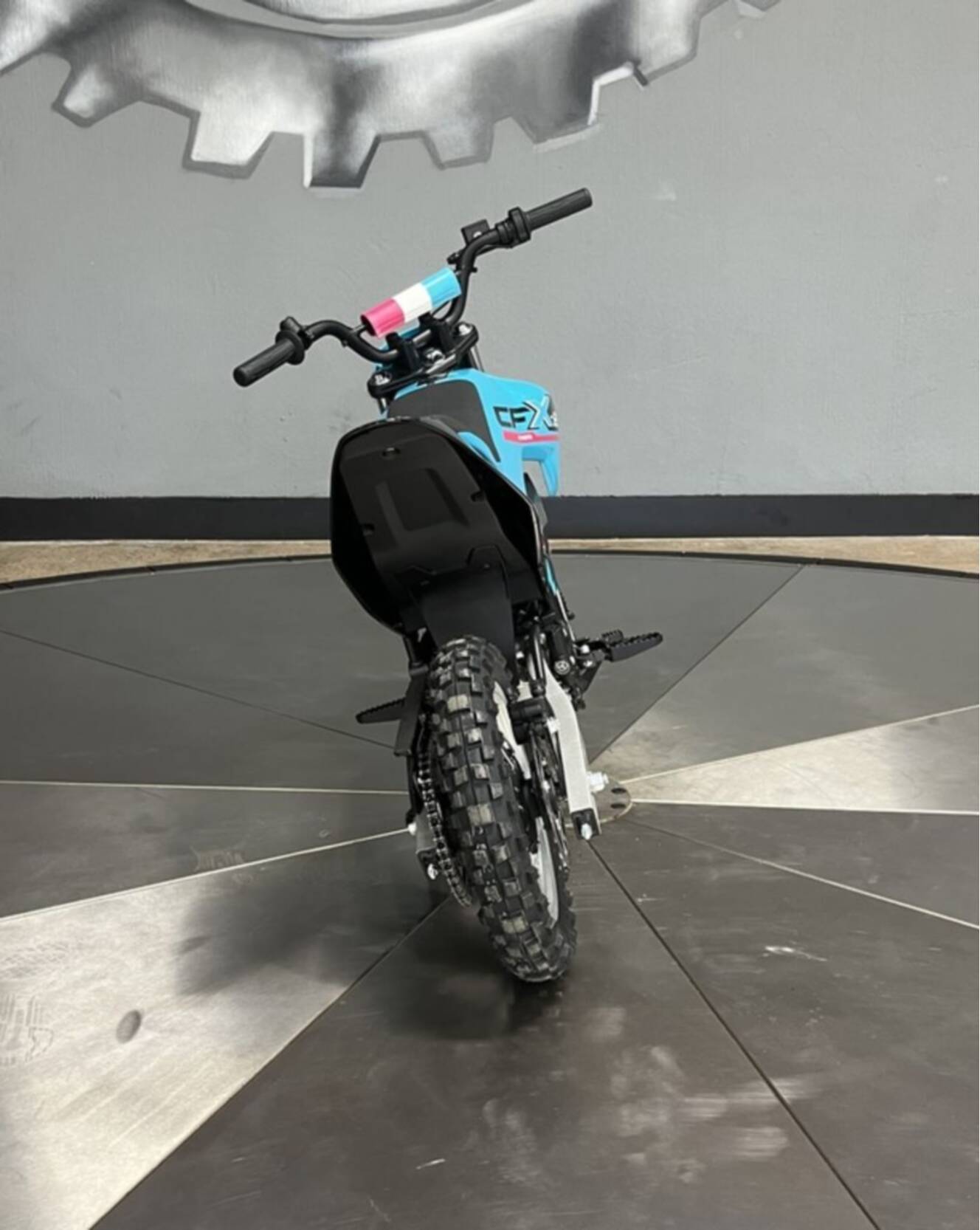 A photo of this 2026 CFMOTO CFX-2E