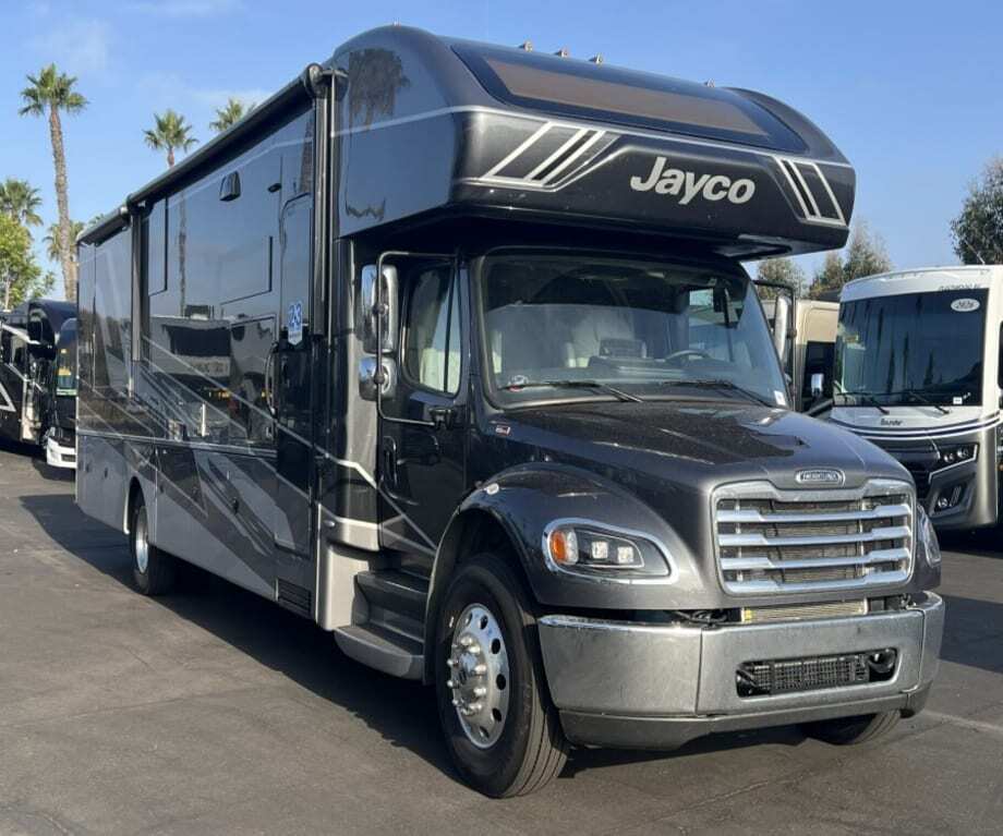 2027 Jayco SENECA 37K in san diego CA