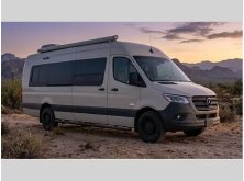 2027 OGV Luxury Coach V-Tour 7RL Review image
