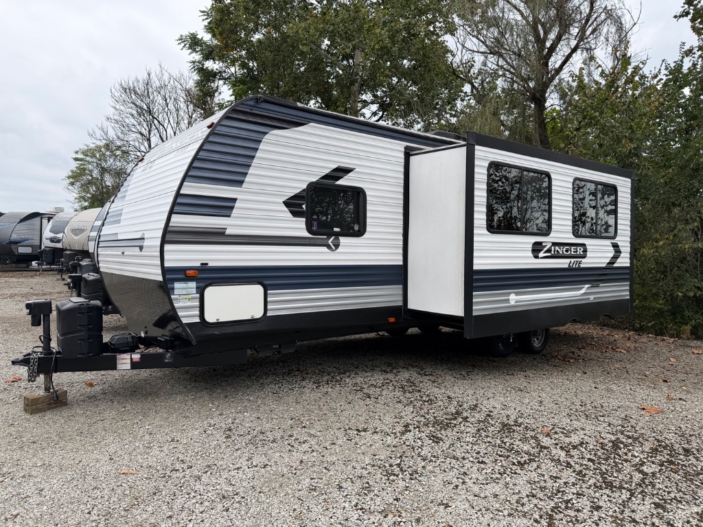2021 Crossroads Rv Zinger Lite ZR270BH in connellsville PA