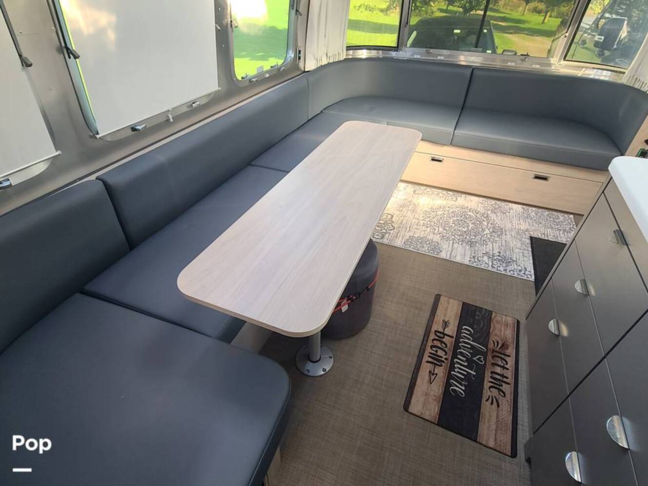 A photo of this 2025 Airstream Globetrotter 30RB