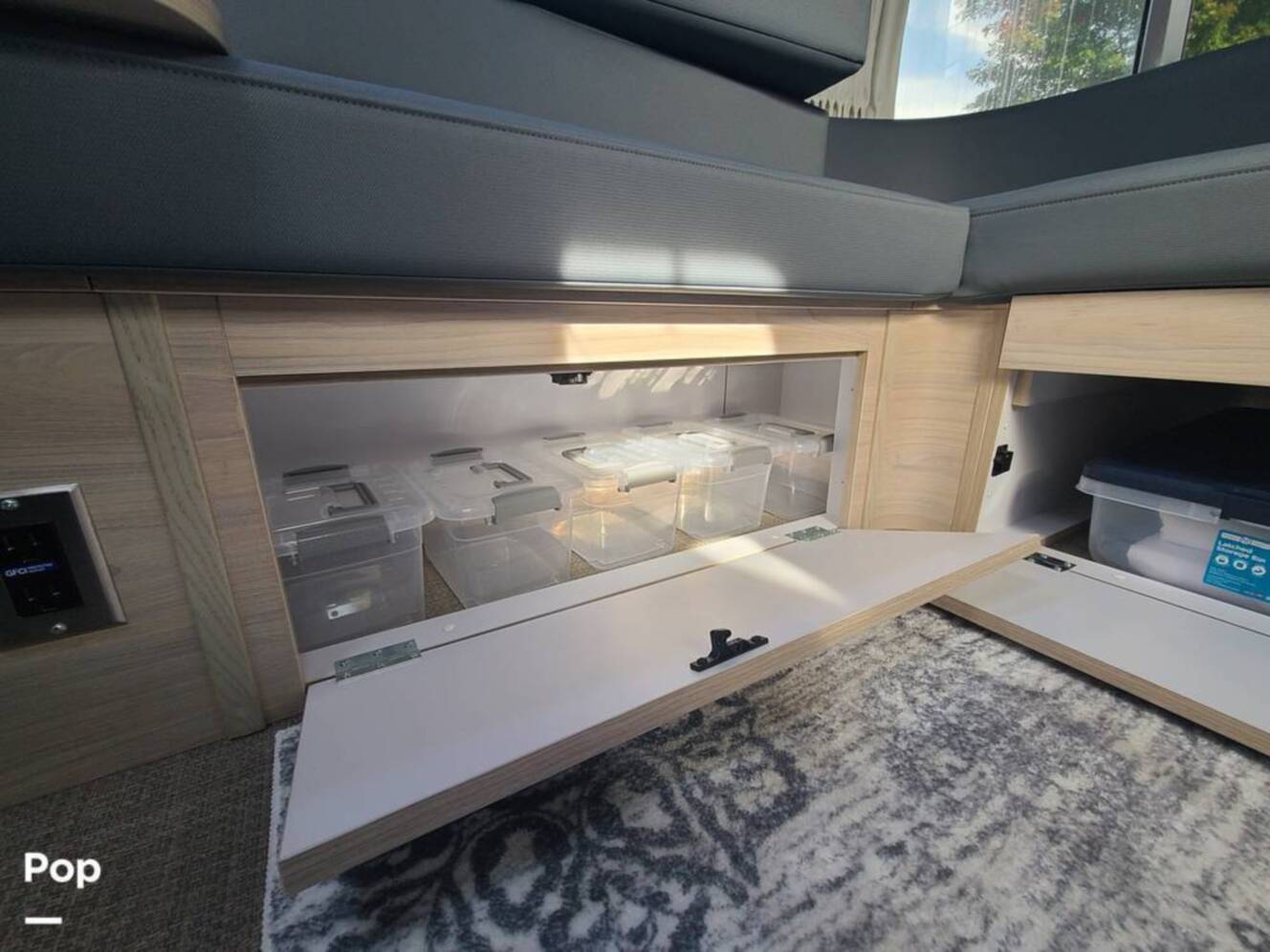 A photo of this 2025 Airstream Globetrotter 30RB