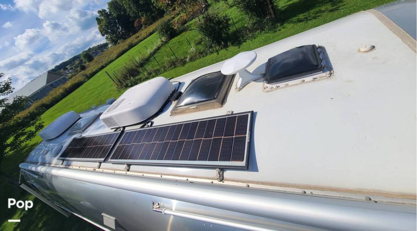 A photo of this 2025 Airstream Globetrotter 30RB
