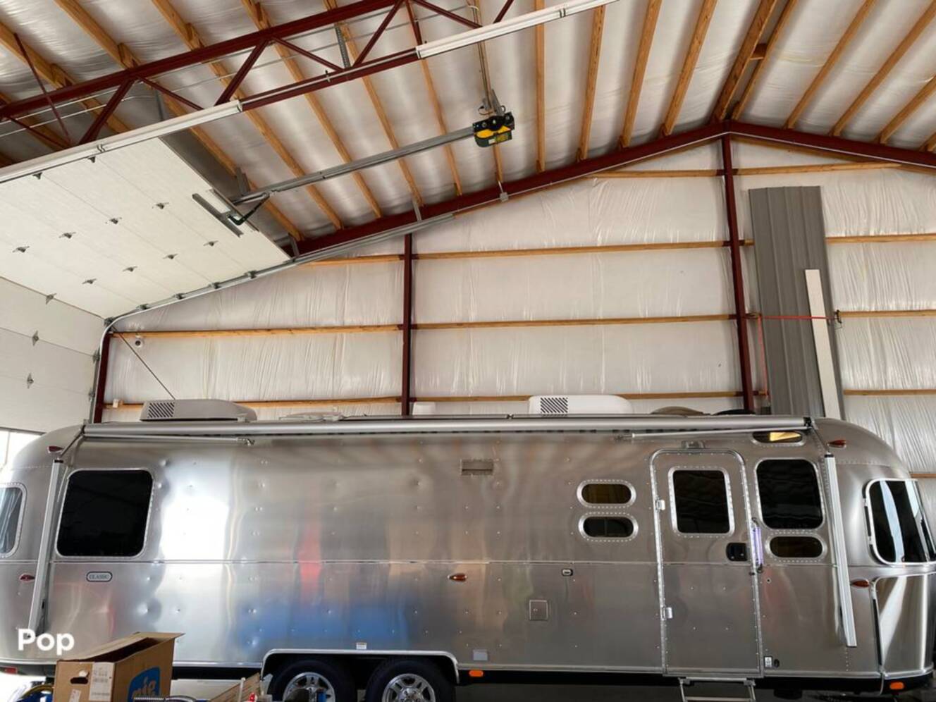 A photo of this 2025 Airstream Classic 30RB