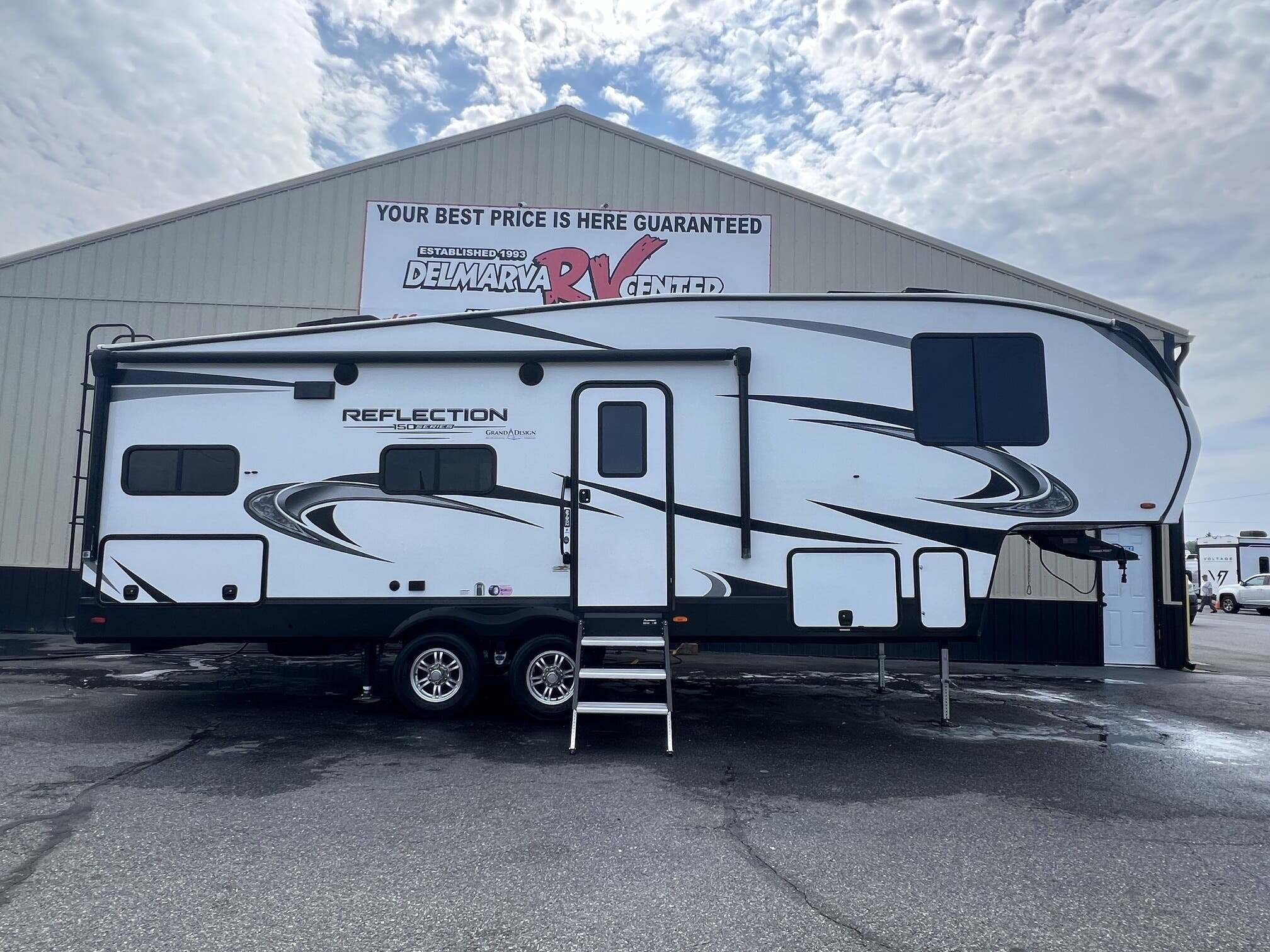 2023 Grand Design Reflection 150 Series 270BN in milford DE
