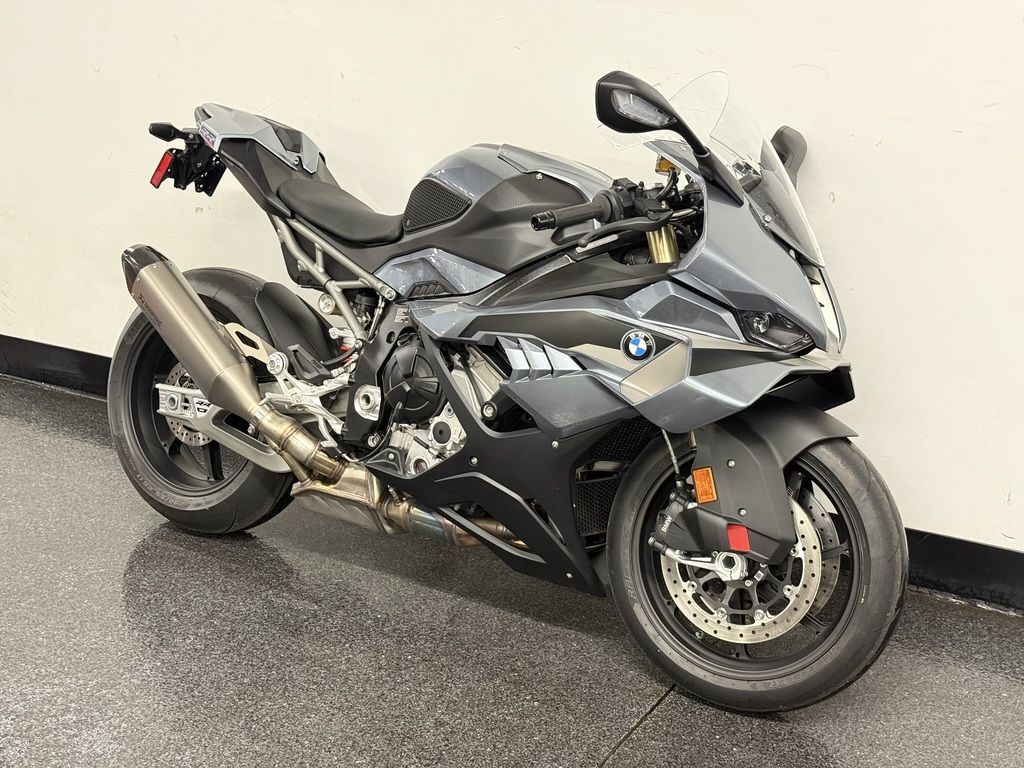 2025 BMW S 1000 RR Blackstorm metallic in medina OH
