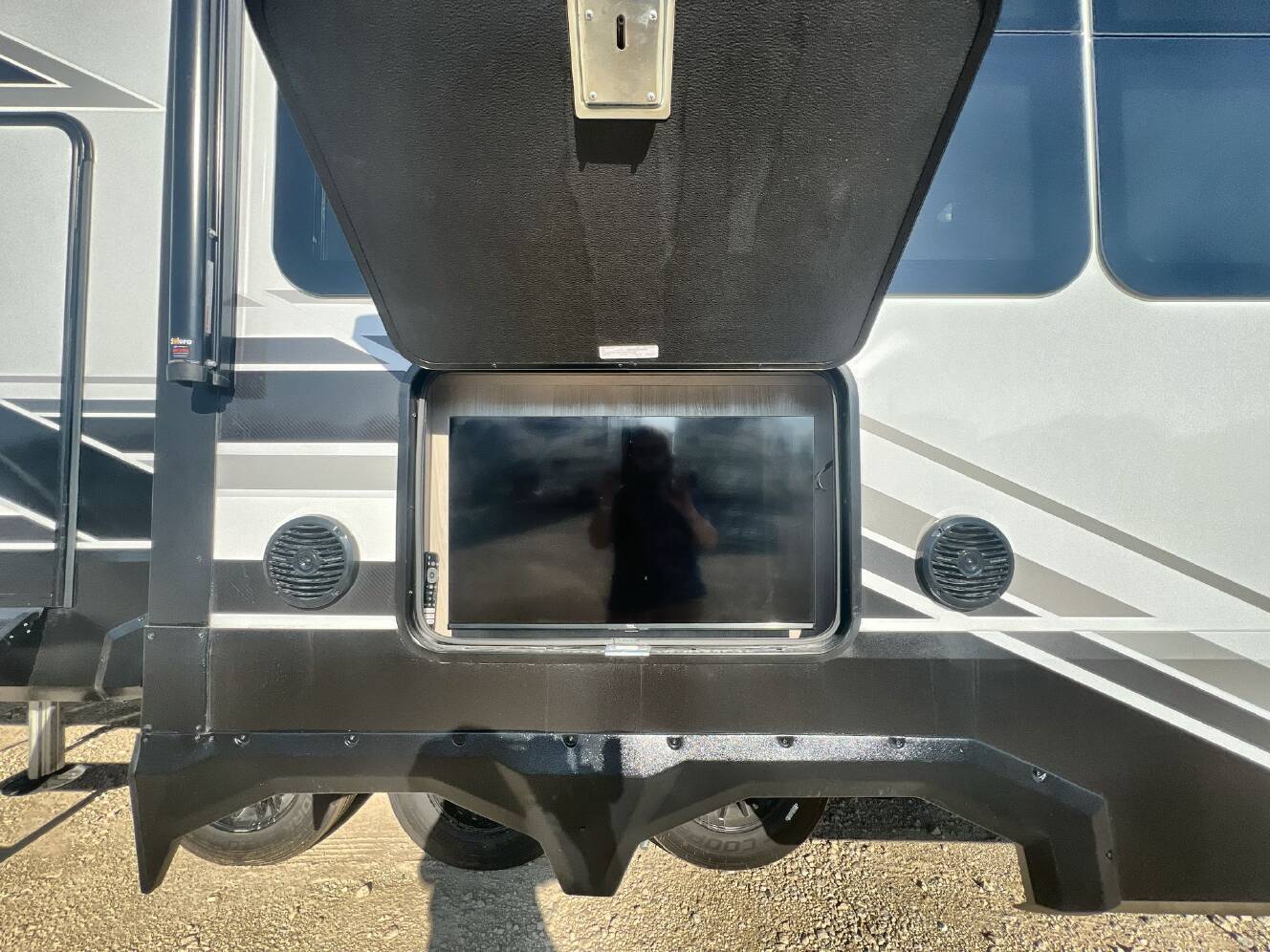 A photo of this 2026 Grand Design MOMENTUM 395MS