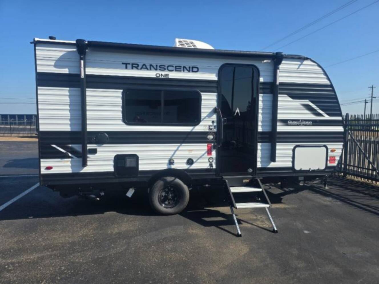 A photo of this 2026 Grand Design Transcend One 151RB