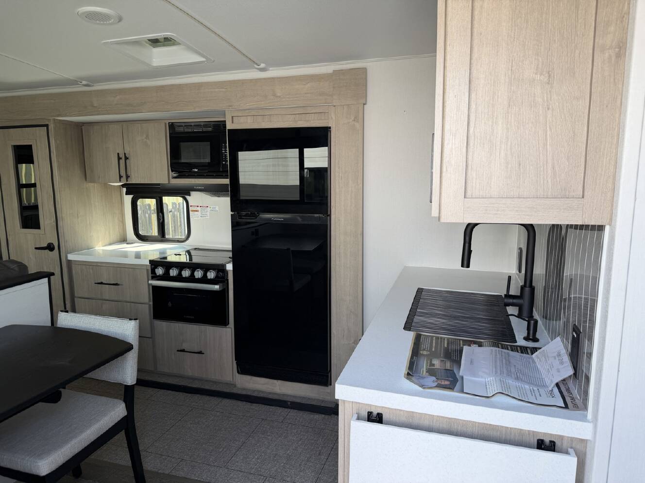 A photo of this 2025 Grand Design Imagine 3100RD