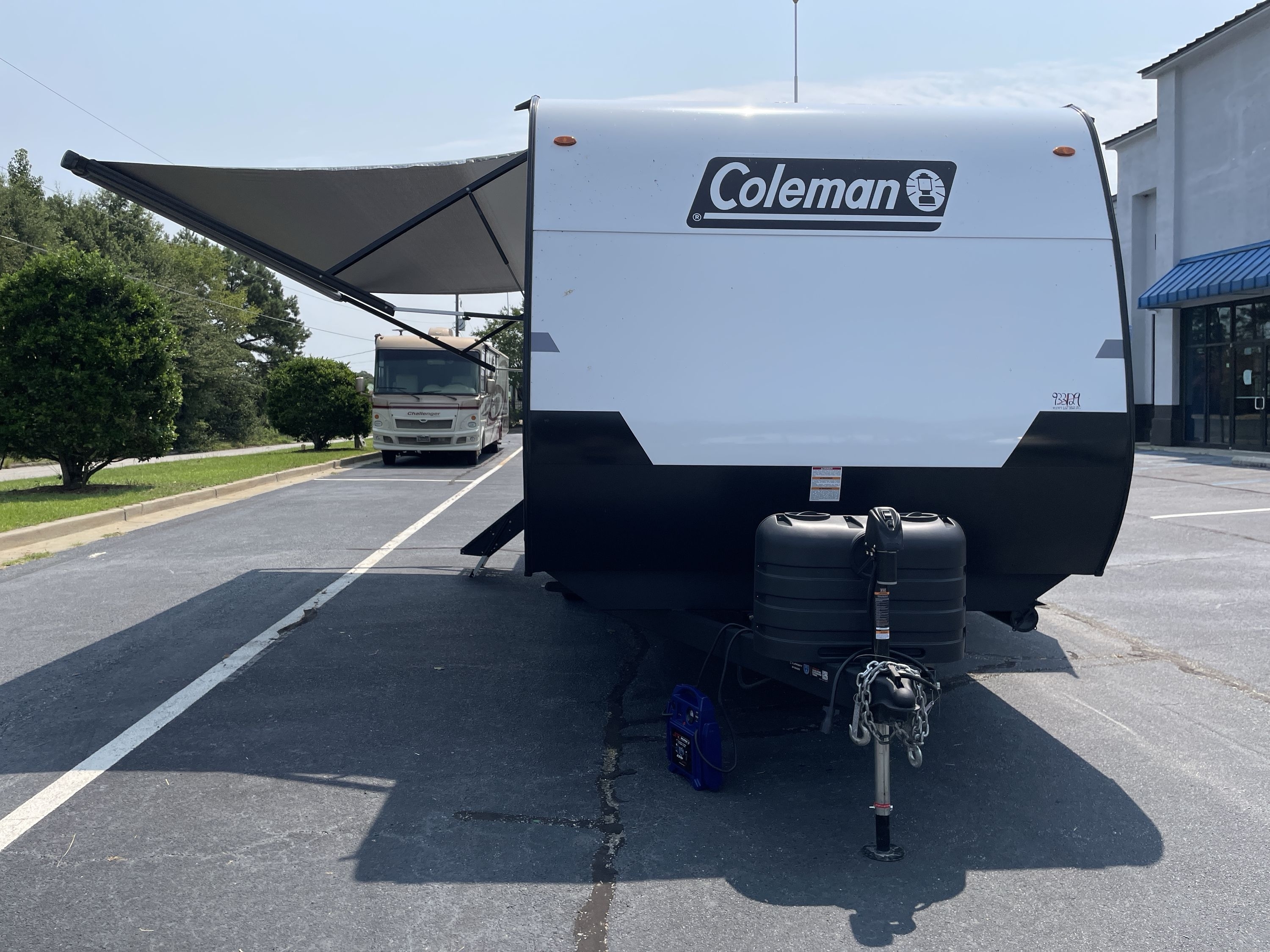 2027 Keystone COLEMAN LIGHT 22BX in byron GA
