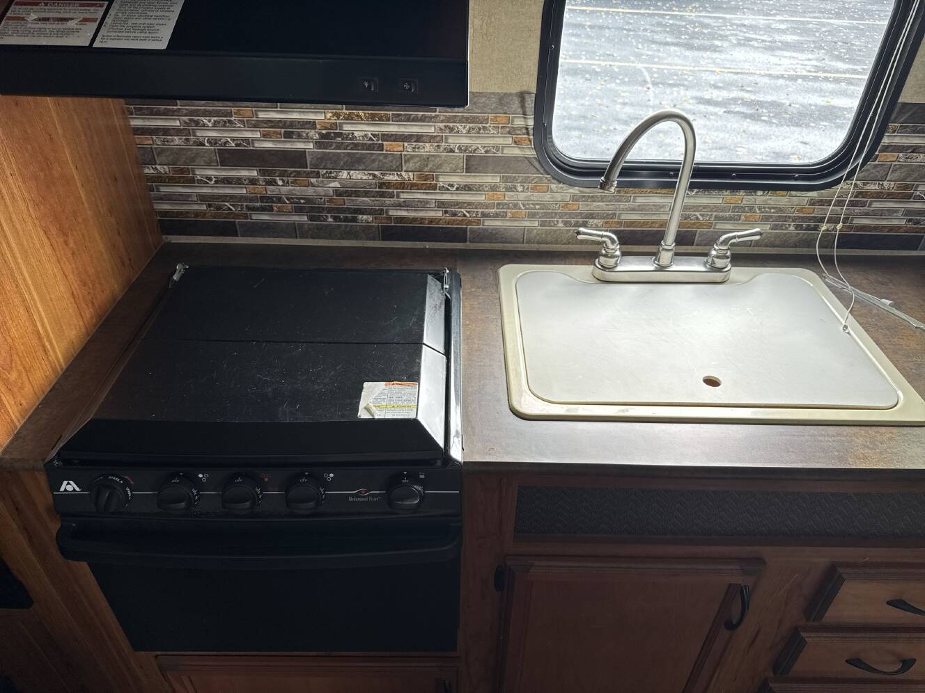 A photo of this 2015 Starcraft AR-ONE MAXX 26BH
