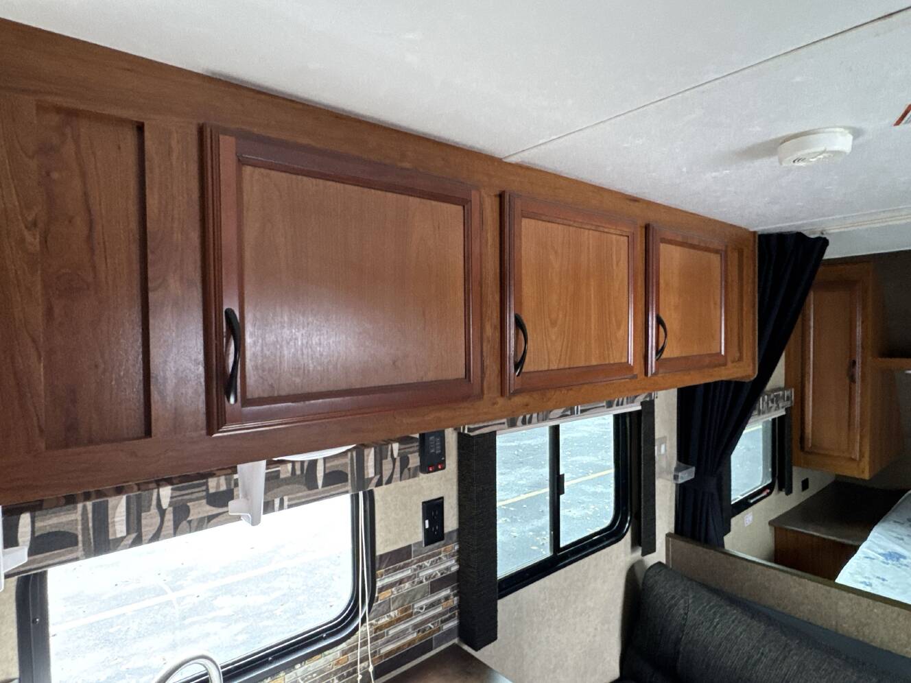 A photo of this 2015 Starcraft AR-ONE MAXX 26BH