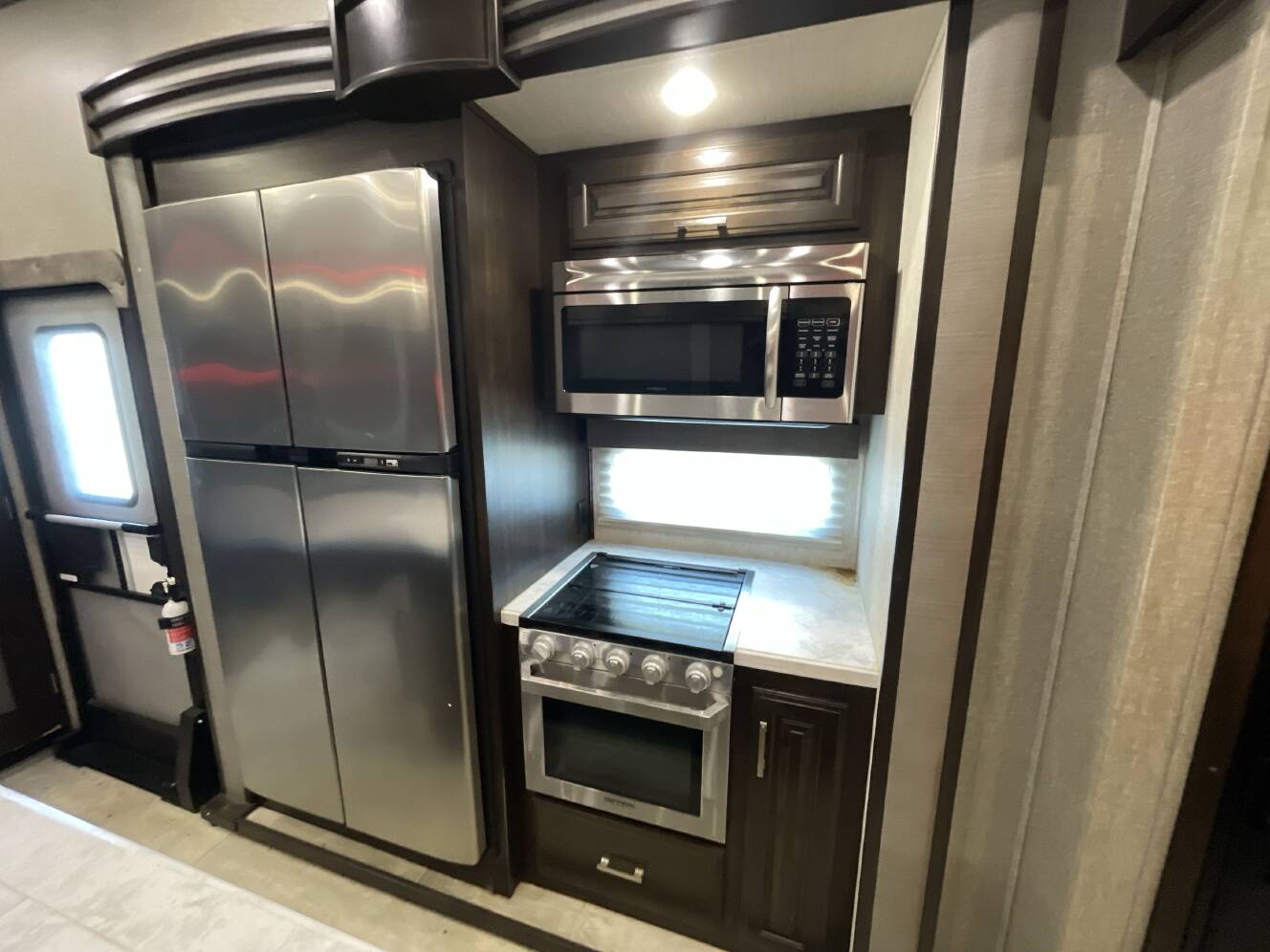 A photo of this 2019 Grand Design MOMENTUM 399TH