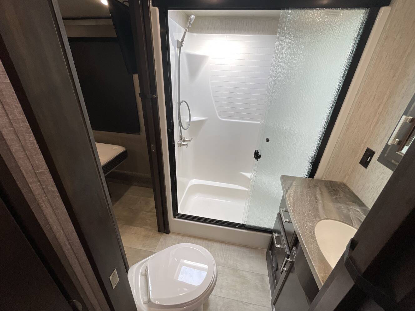 A photo of this 2019 Grand Design MOMENTUM 399TH