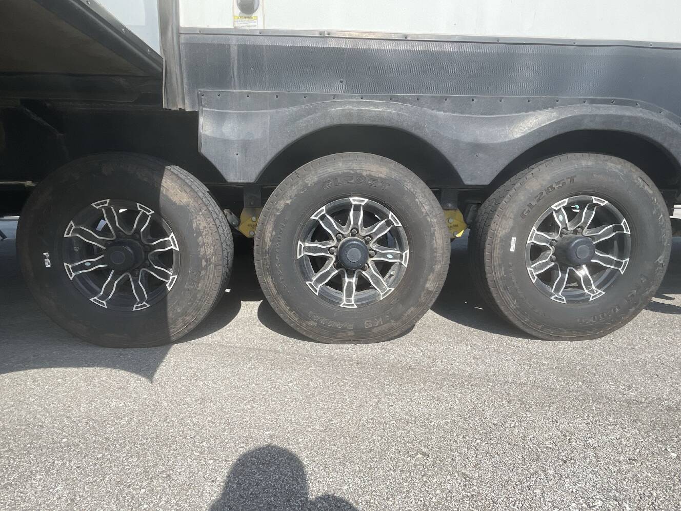 A photo of this 2019 Grand Design MOMENTUM 399TH