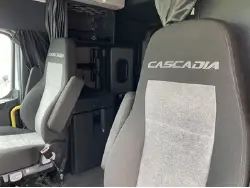2022 FREIGHTLINER CASCADIA 126