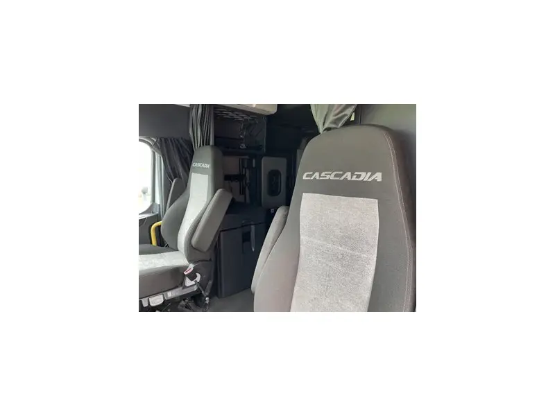 2022 FREIGHTLINER CASCADIA 126