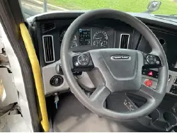 2022 FREIGHTLINER CASCADIA 126