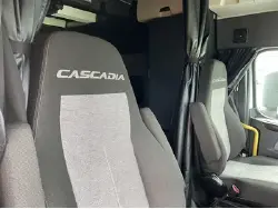 2022 FREIGHTLINER CASCADIA 126