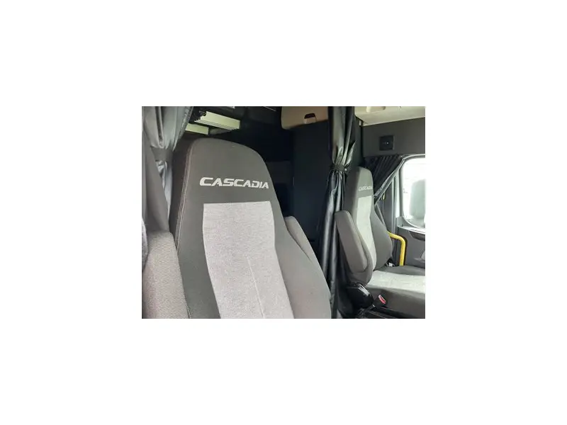 2022 FREIGHTLINER CASCADIA 126