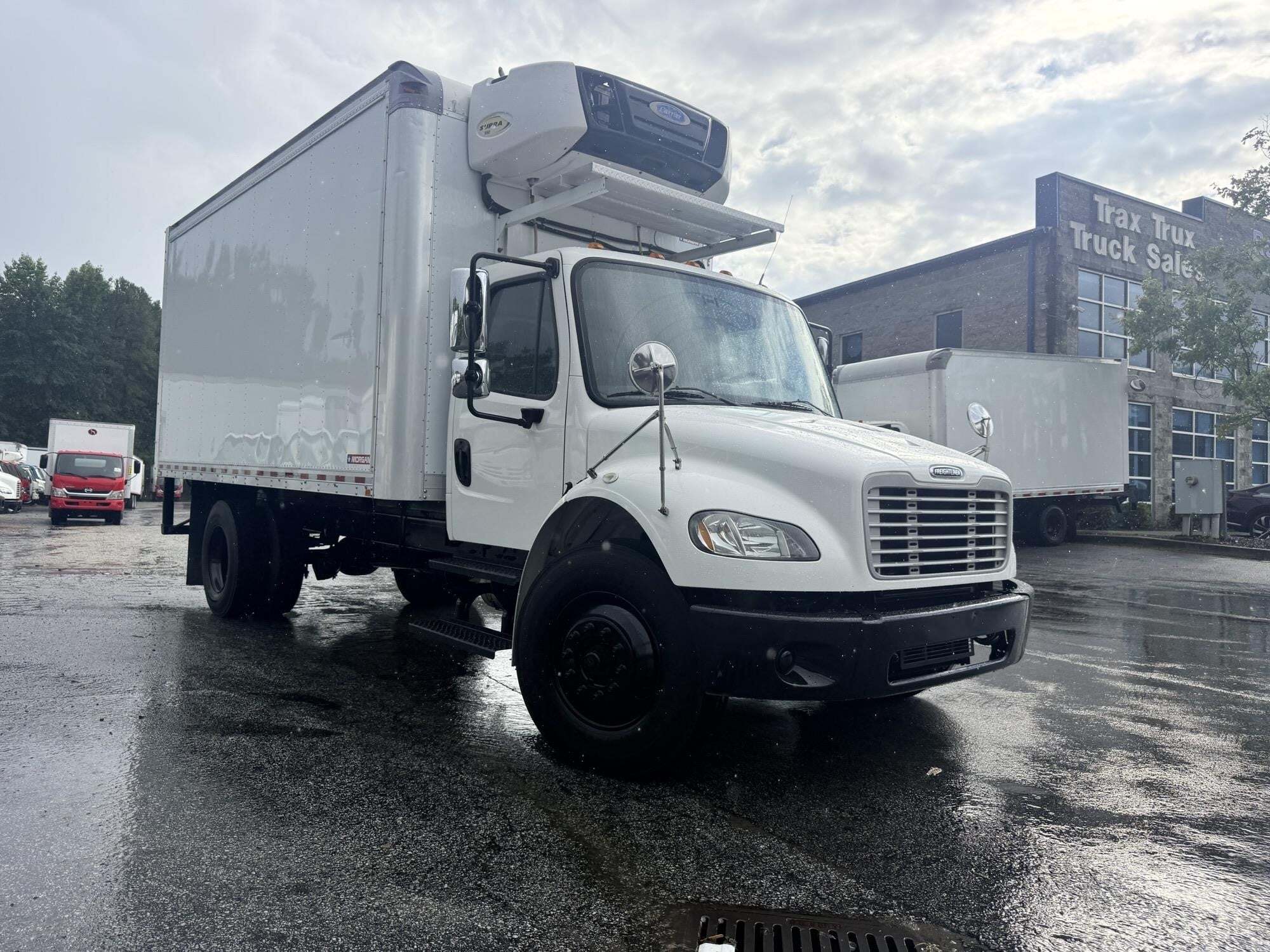 2018 FREIGHTLINER BUSINESS CLASS M2 106 in Morrow, GA