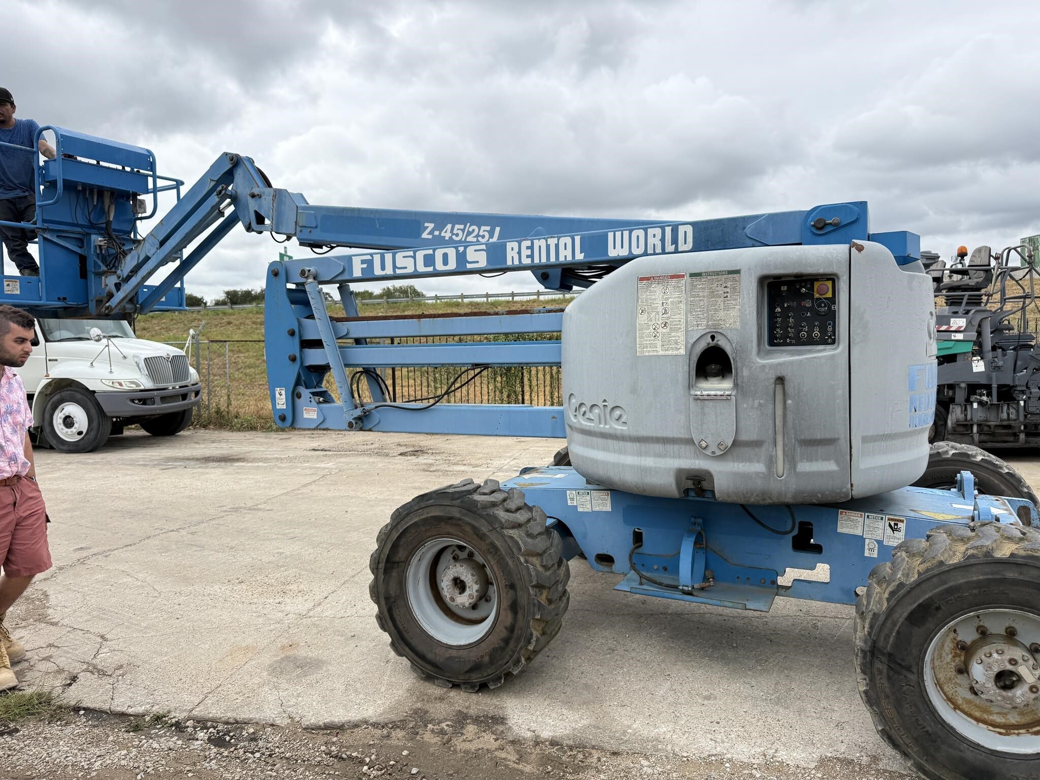 2005 GENIE Z45/25 in Irving, TX