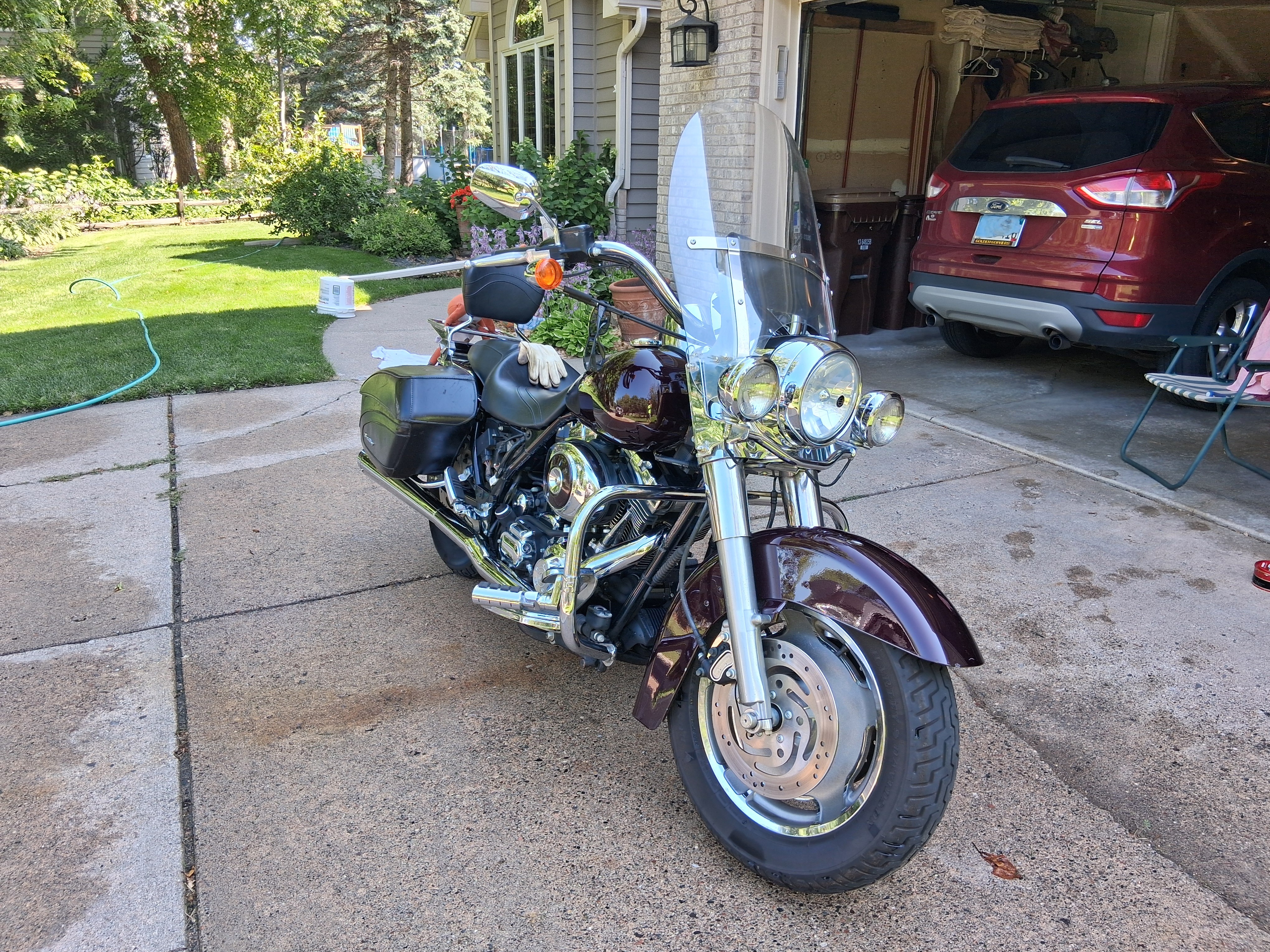 2005 Harley-Davidson ROAD KING CVO in watertown MN