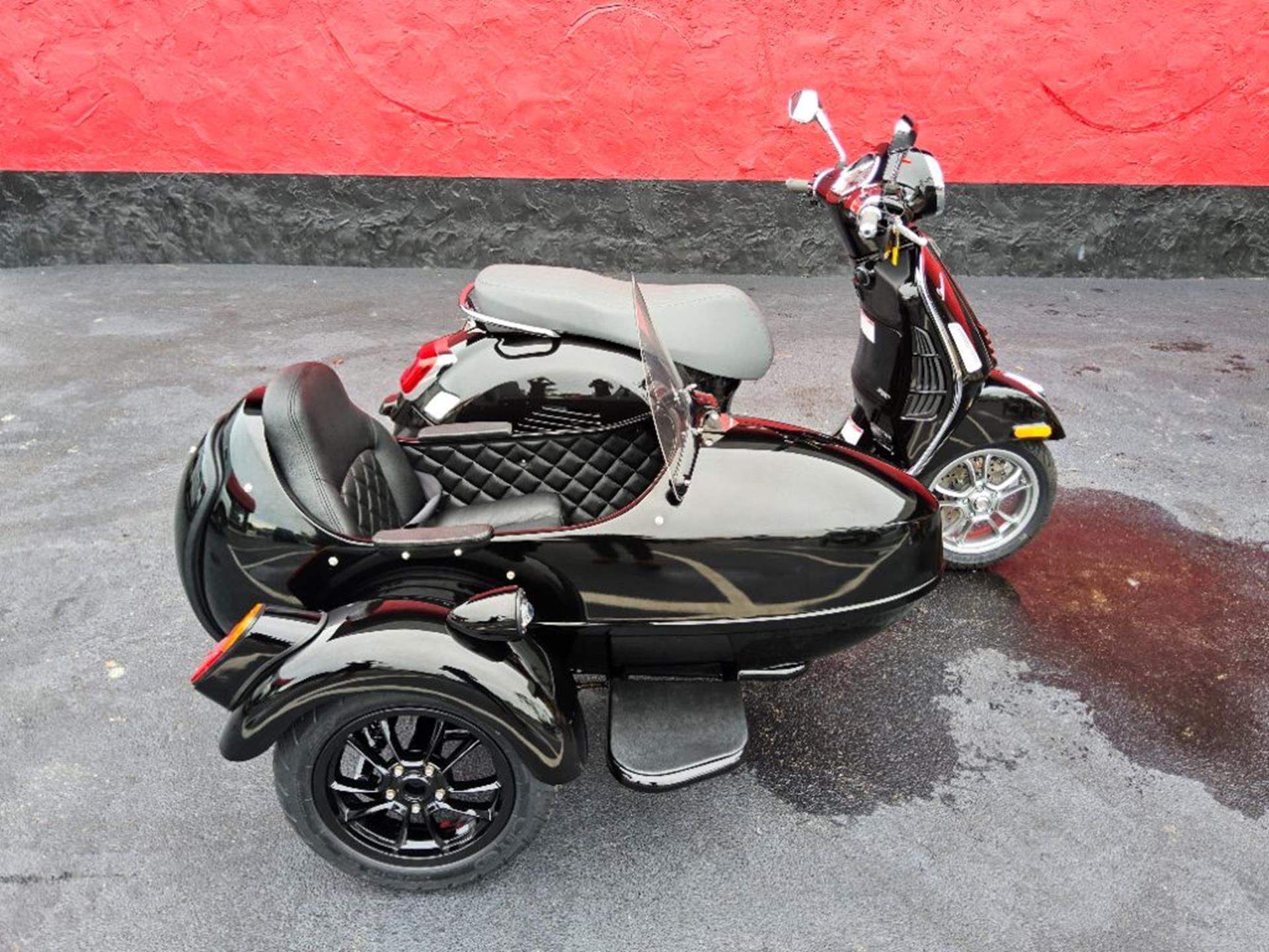 2023 Vespa GTS Super 300 Tech 300 SUPER in Fort Myers, FL