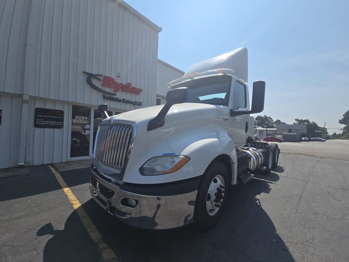 2019 INTERNATIONAL LT625 DAYCAB T/A in Atlanta, GA