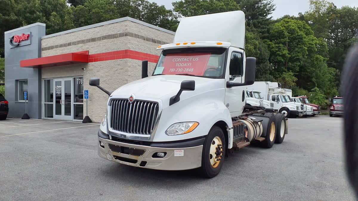 2020 INTERNATIONAL LT625 DAYCAB T/A in Norwood, MA