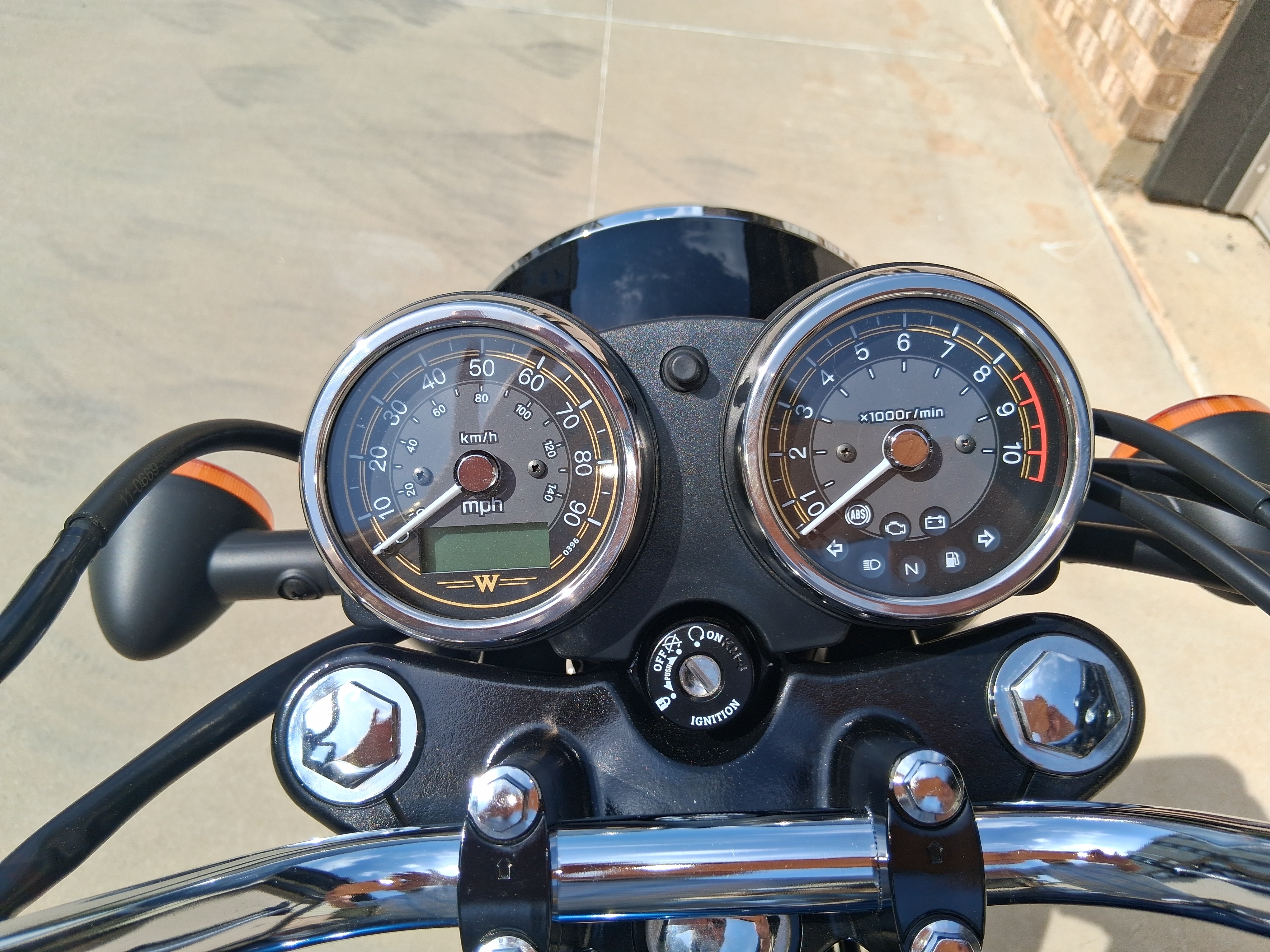 2025 Kawasaki W 230 ABS Classic / Vintage motorcycle