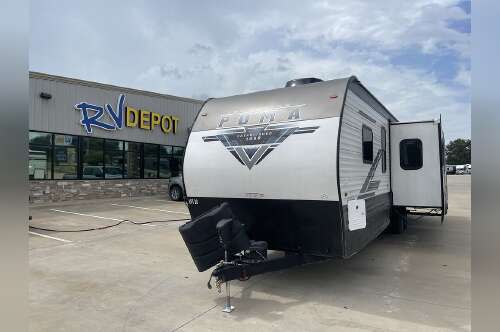 2023 Forest River PUMA 32BH2B in cleburne TX