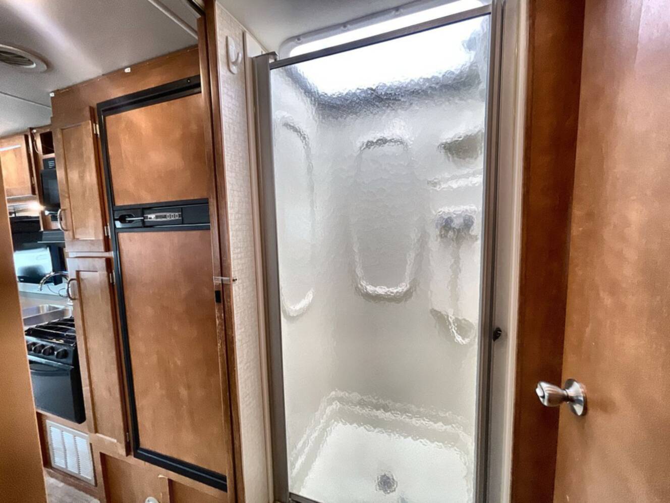 A photo of this 2018 Winnebago MINNIE WINNIE 31K