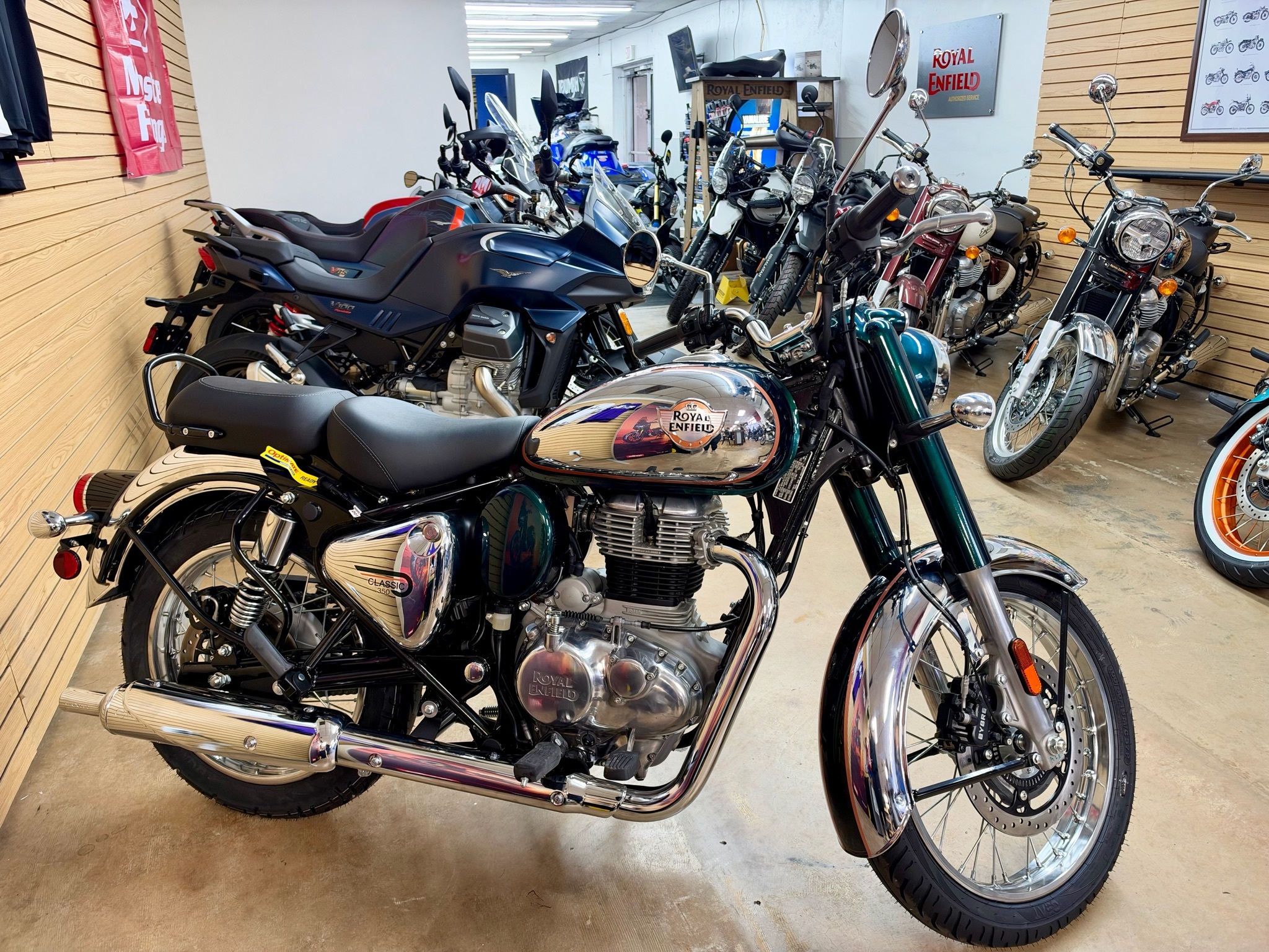 2027 Royal Enfield Classic 350 350 in Irving, TX