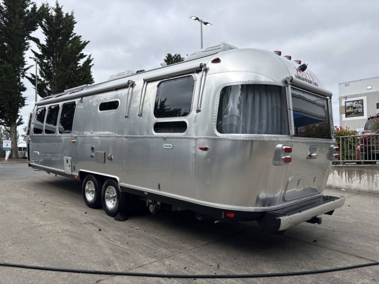 A photo of this 2021 Airstream Globetrotter 30RB Twin