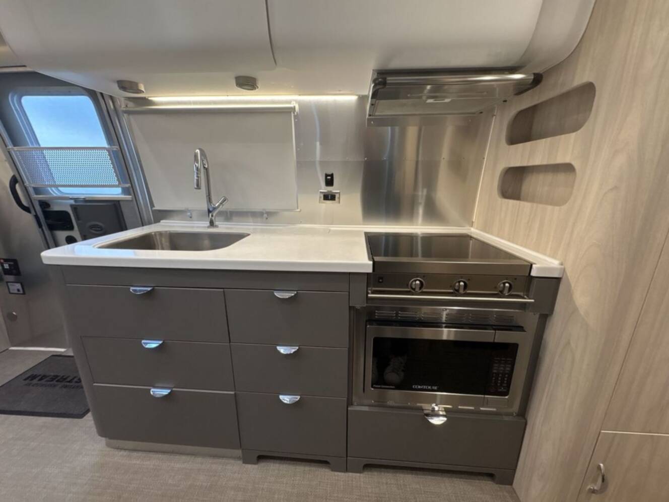 A photo of this 2021 Airstream Globetrotter 30RB Twin