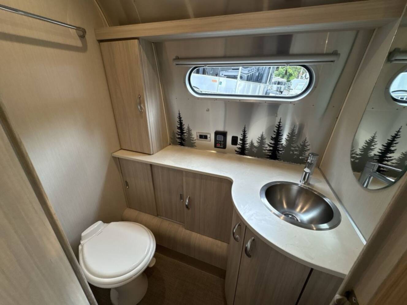 A photo of this 2021 Airstream Globetrotter 30RB Twin