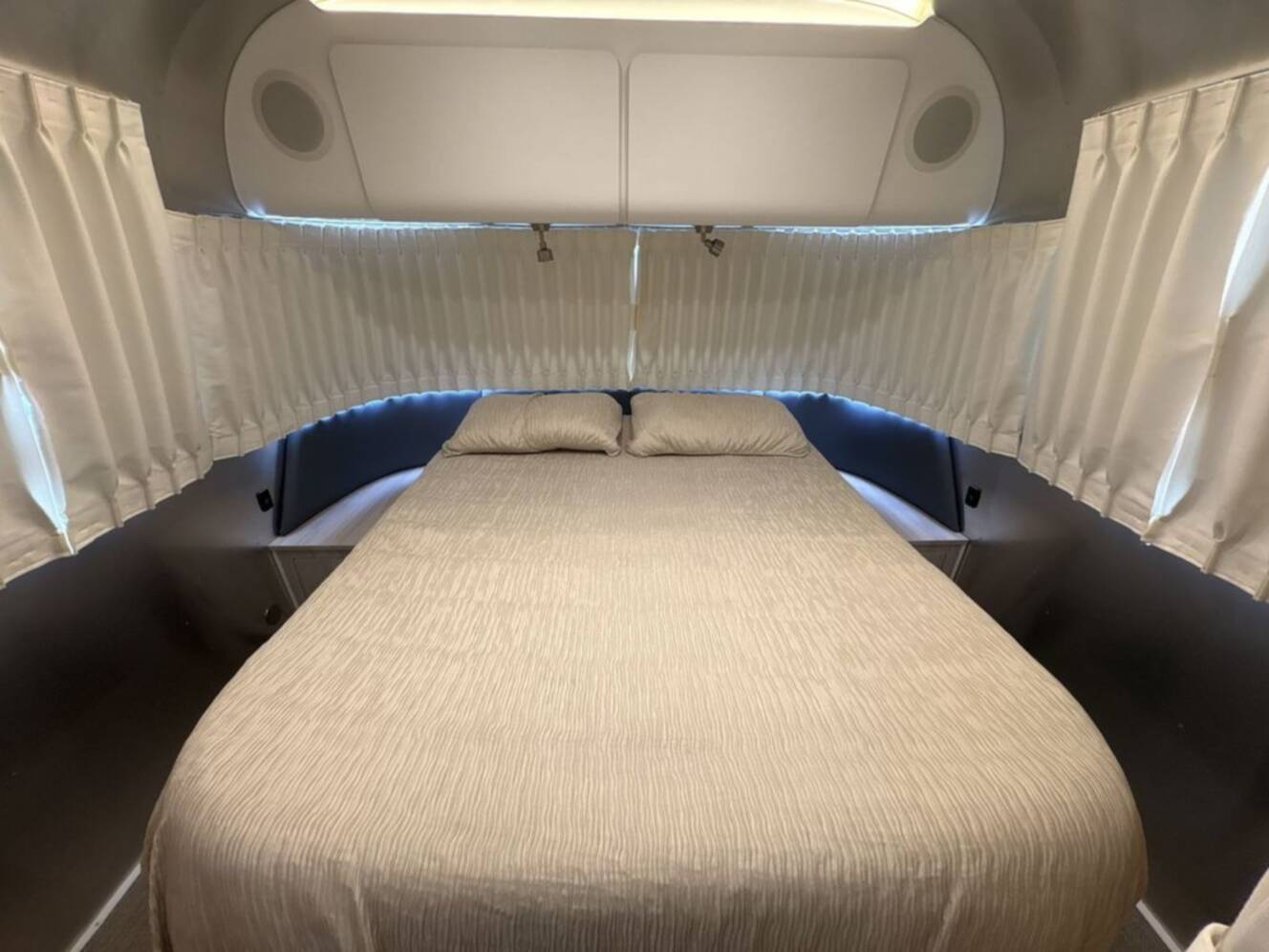 A photo of this 2021 Airstream Globetrotter 30RB Twin