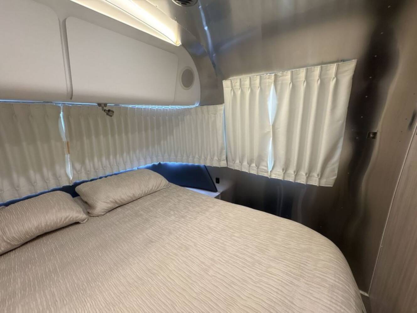 A photo of this 2021 Airstream Globetrotter 30RB Twin