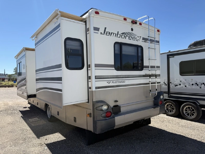 2006 FLEETWOOD JAMBOREE 30U