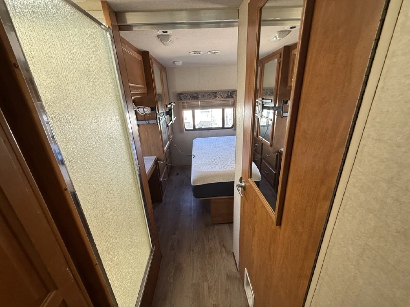 2006 FLEETWOOD JAMBOREE 30U