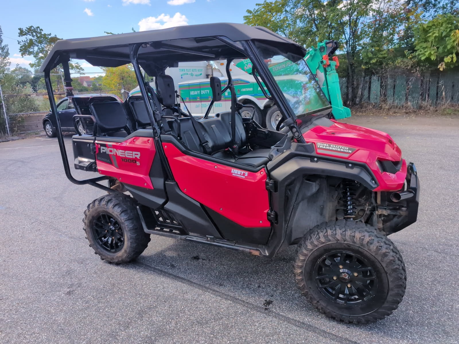 2022 Honda Pioneer 1000-5 Deluxe in new haven CT