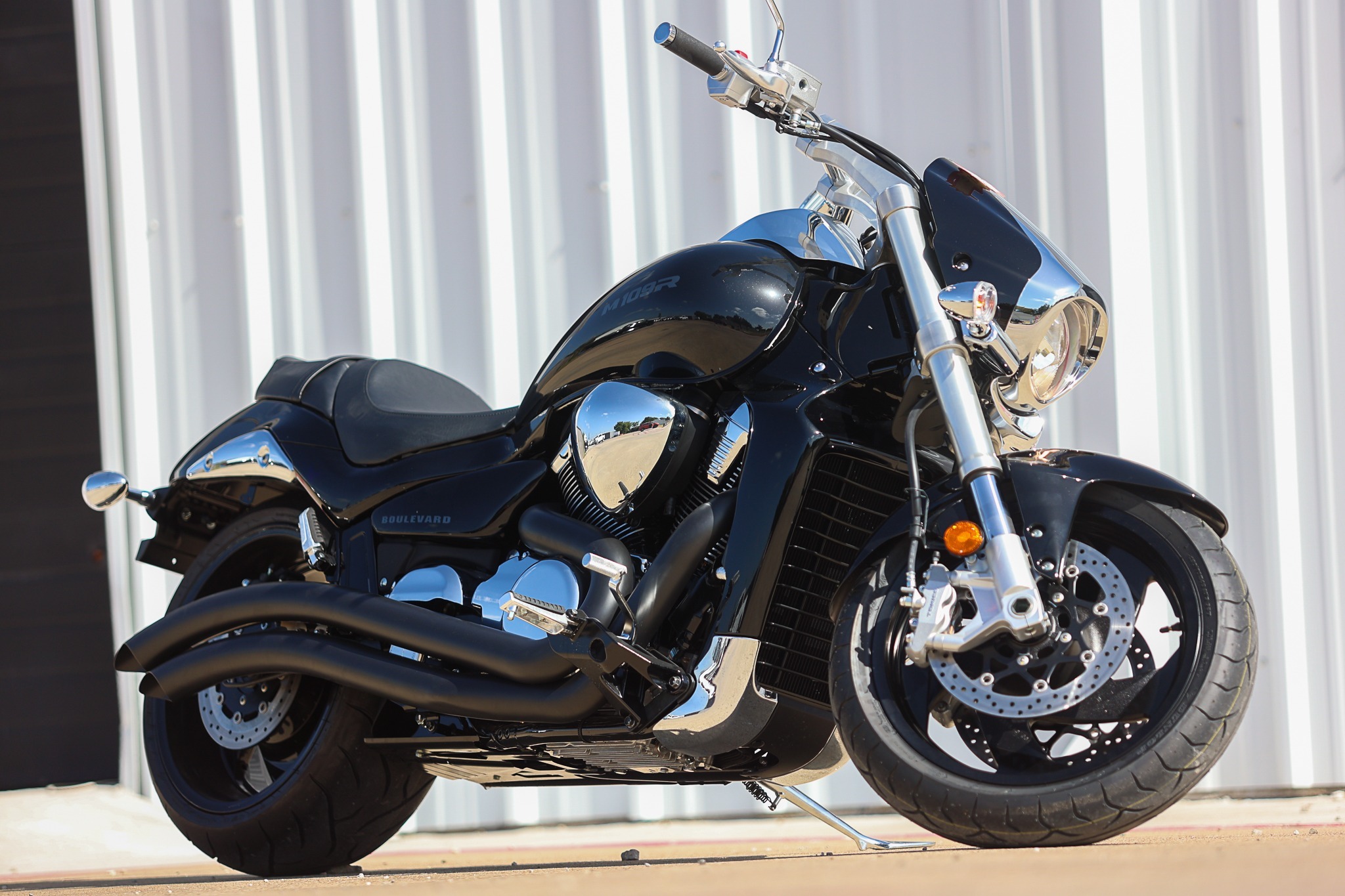 2025 Suzuki Boulevard M109R in lancaster TX