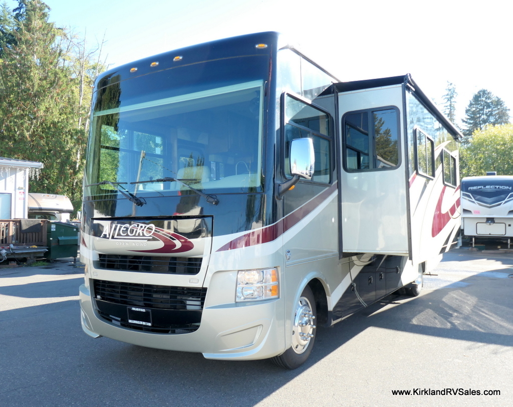 2015 Tiffin Motorhomes ALLEGRO OPEN ROAD 31SA in everett WA