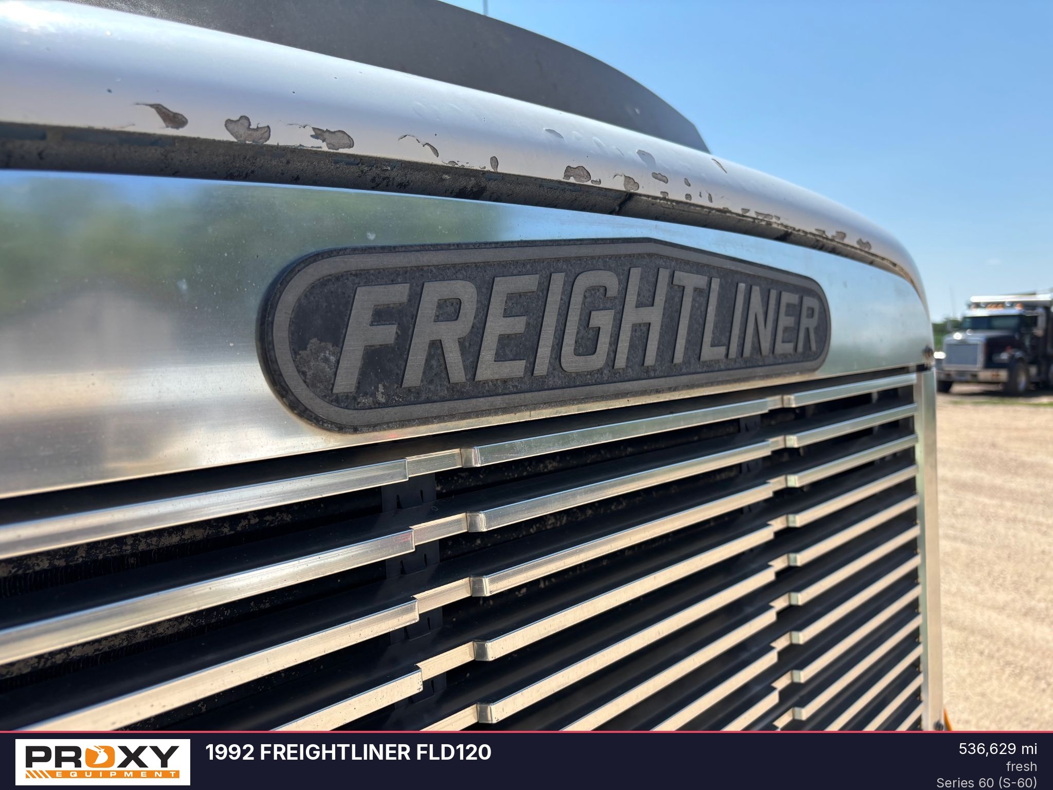 1992 FREIGHTLINER COLUMBIA in Oshkosh, WI